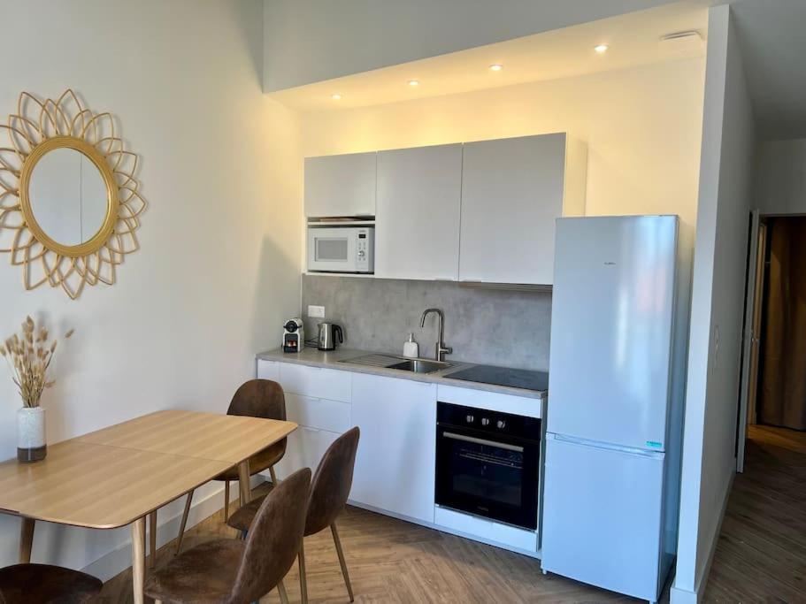 Soho - Le Corner Montpellier Apartment Exterior foto